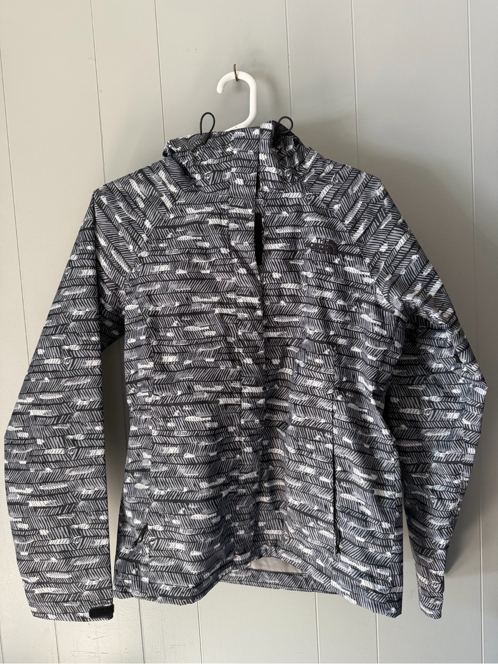 Women’s The North Face rain jacket